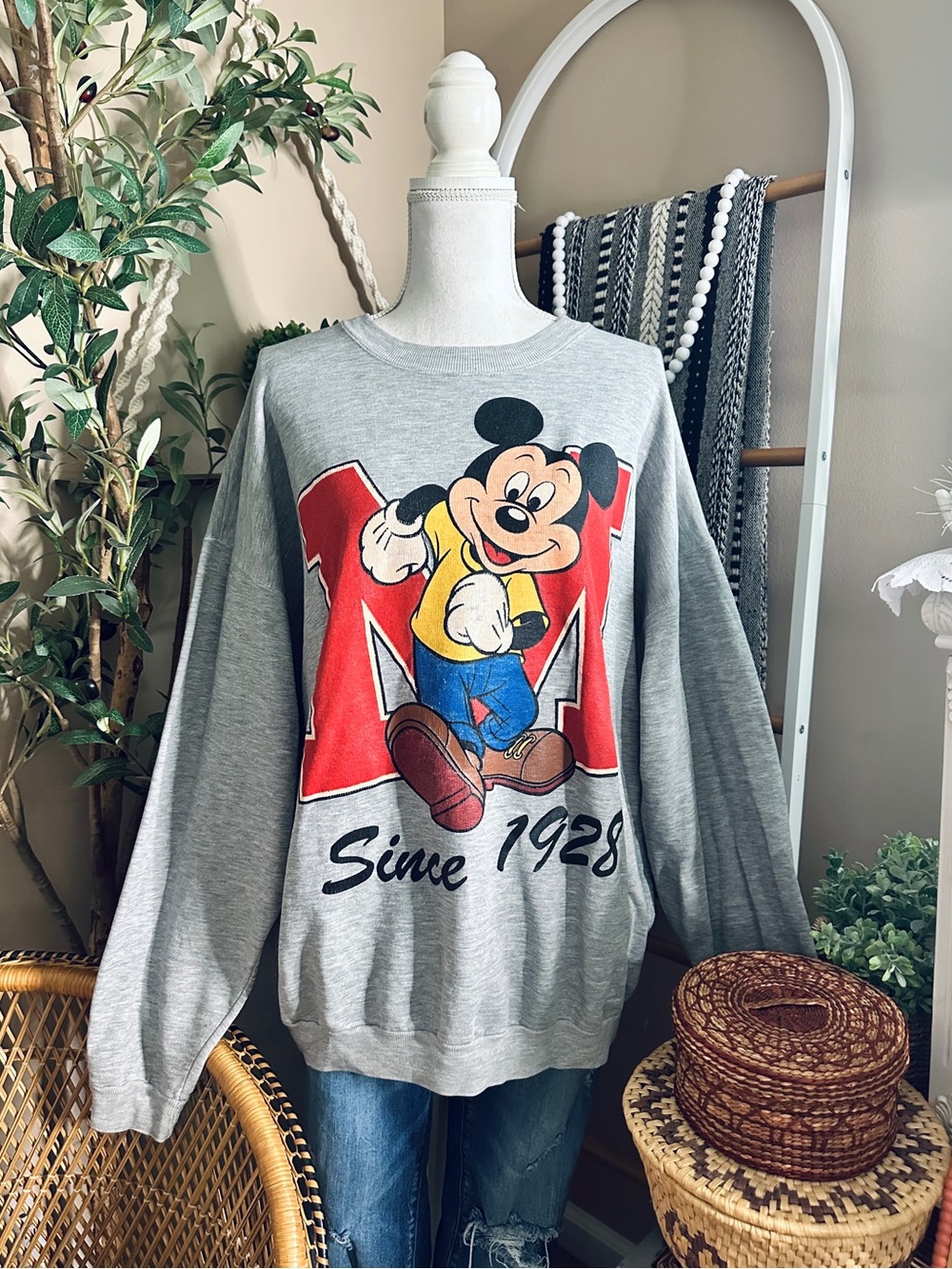 Vintage Disney Mickey Mouse Since 1928 Oversized Graphic Sweatshirt